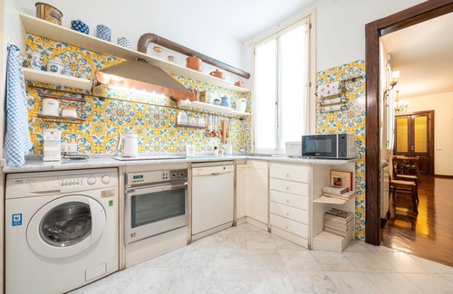 Cagliari Apartment | Apartment 'Amita' with Wi-Fi and Air Conditioning