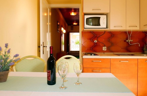 Barbat na Rabu Apartment | Apartment Ana by Interhome