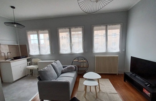 Roseraie Apartment | Apartment and Box Toulouse Bella Nadia