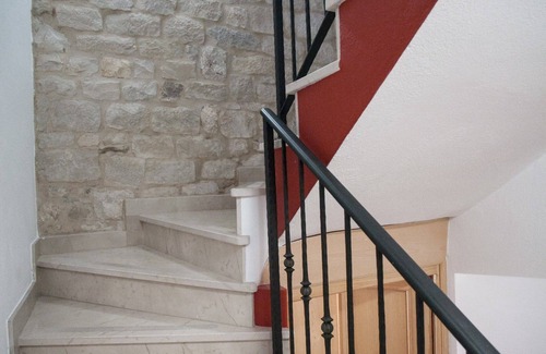 Trogir Apartment | Apartment and Room Ursa