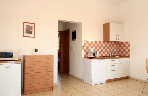 Barbat na Rabu Apartment | Apartment Andrea by Interhome