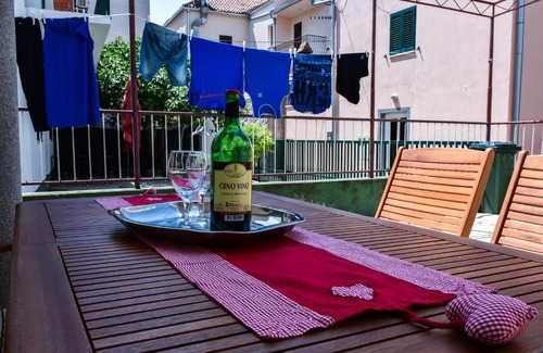 Kastel Gomilica Apartment | Apartment AneMare Kastela ~ Near by Split and Trogir