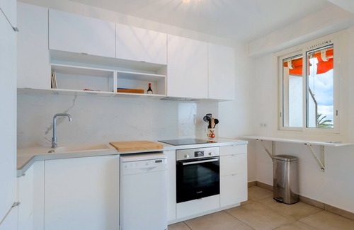 Cros-de-Cagnes Apartment | Apartment 'Angelina 2 Rooms Sea View' with Sea View, Balcony and Wi-Fi