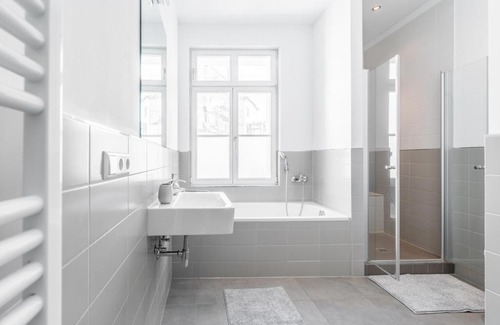 Zentrum-West Apartment | Apartment Anime