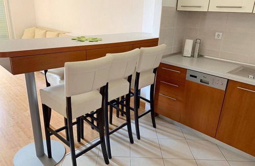 Istok Apartment | Apartment Ante, (16681), Makarska, hr