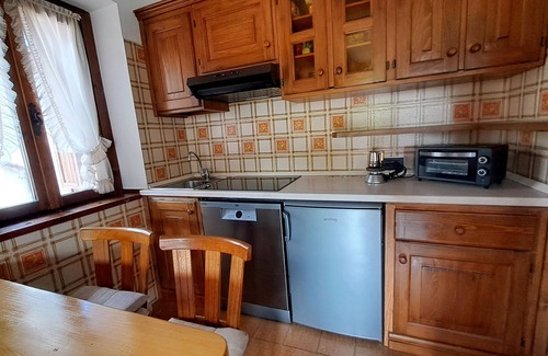 Vodo Cadore Apartment | Apartment 'Antelao Relax a Vinigo' with Mountain View, Private Terrace and Wi-Fi