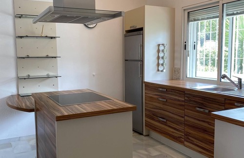 La Cala de Mijas Apartment | Apartment 'Apart Mijas playa Club - La Cala' near Beach with Shared Pool, Open Terrace, A/C & Wi-Fi