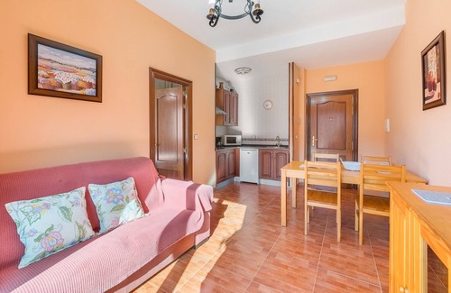 Guejar Sierra Apartment | Apartment 'Apartamento De 1 A 2 Personas' with Balcony and Wi-Fi