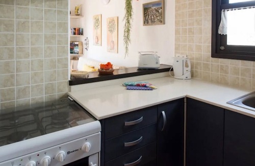 Son Xoriguer Apartment | Apartment 'Apartamento De 2 Dormitorios II' with Private Terrace and Shared Garden