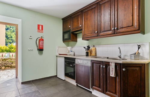 Cibuyo Apartment | Apartment 'Apartamento Narcea 4' with Mountain View, Private Terrace and Wi-Fi