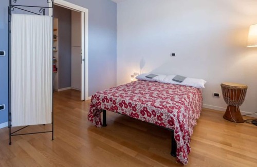 Carru Apartment | Apartment Appartamento Il Castello in Carrù - 3 persons, 1 bedrooms
