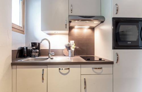 Thones Apartment | Apartment 'Appartement 305' with Mountain View, Balcony and Wi-Fi