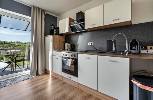 Plauen Apartment | Apartment 'Appartmenthaus - Wohnung F' with Private Garden, Balcony and Wi-Fi