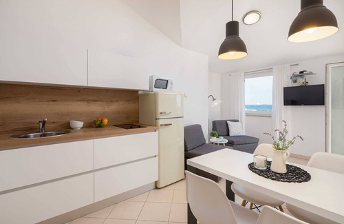 Vodice Apartment | Apartment Arausa with Pool VIII