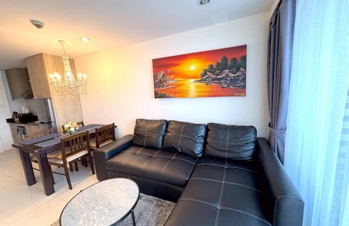 Patong Apartment | Apartment at The Bliss Condo with sea view pool