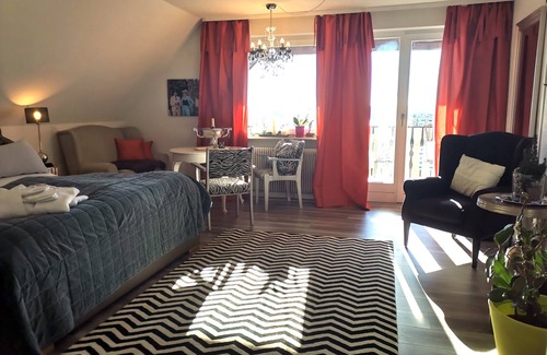 Hubertshofen Apartment | Apartment at the Kirnbergsee, 33sqm, balcony, 1 living/bedroom, max. 2 persons
