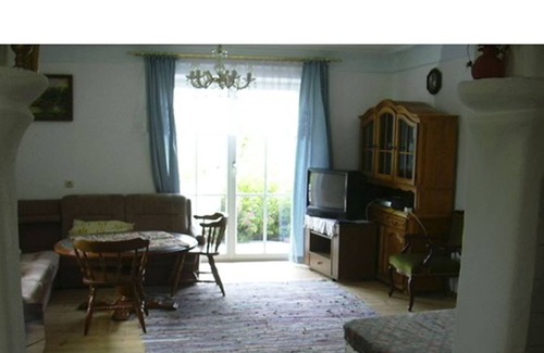 Zell Am Moos Apartment | Apartment at the playground - Handlhof