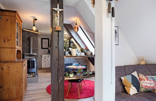 Guetenbach Apartment | Apartment 'Atelier-Loft Im Hübschental' with Wi-Fi