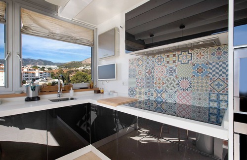La Capellania Apartment | Apartment 'Atico Con Impresionantes Vistas' with Sea View, Wi-Fi and Air Conditioning