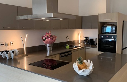 Pointe Aux Piments Apartment | Apartment beachfront, 3 bedrooms with huge pool ont the sea!