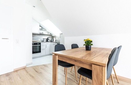 Lenzkirch Apartment | Apartment 'Bähnleradweg' with Balcony and Wi-Fi