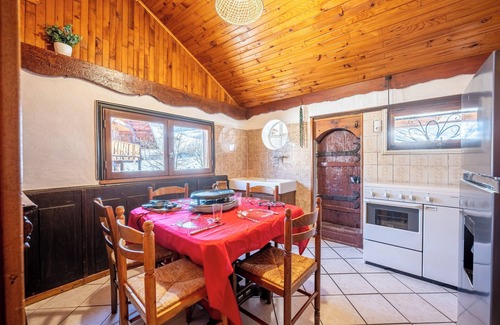 Albiez-le-Vieux Apartment | Apartment 'Balcon' with Mountain View