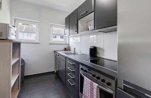 Katernberg Apartment | Apartment 'Baran' with Balcony and Wi-Fi
