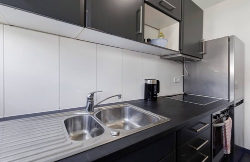 Katernberg Apartment | Apartment 'Baran' with Balcony and Wi-Fi
