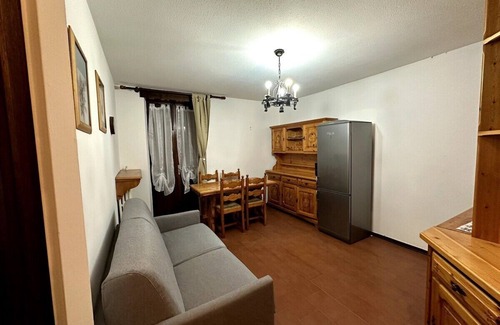 Bardonecchia Apartment | Apartment 'Bardonecchia' with Balcony and Wi-Fi