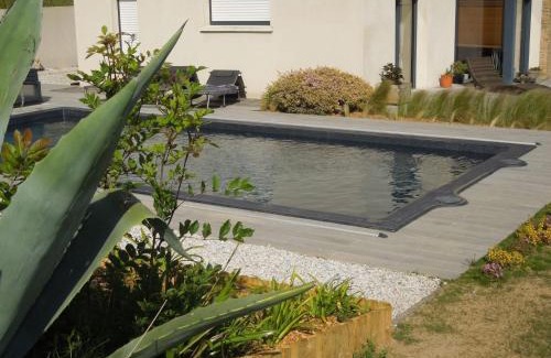 Saint-Michel-en-Greve Apartment | Apartment Belle vue sur mer by Interhome