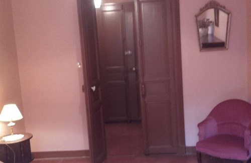 Couiza Apartment | apartment belonging to a large country house in Cathar country