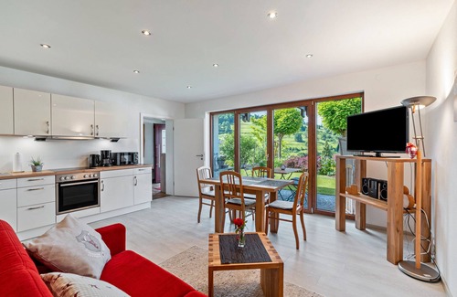 Gernsbach Apartment | Apartment 'Belvedere' with Mountain View, Shared Terrace and Wi-Fi