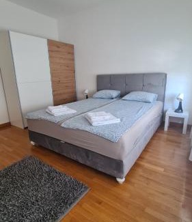 Novi Beograd Apartment | Apartment Belville, Suncokret 26