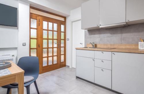 Pobri Apartment | Apartment Beni-1 by Interhome