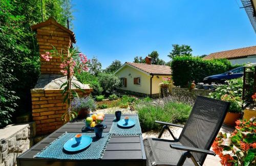 Pobri Apartment | Apartment Beni-2 by Interhome