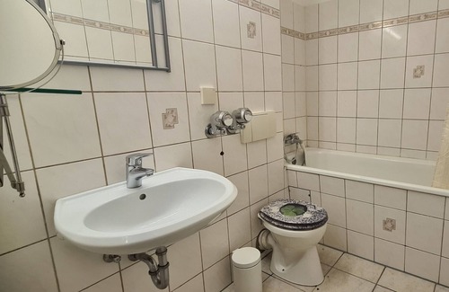 Hammfeld Apartment | Apartment "Bequem Und Flexibel" with Balcony & Wi-Fi