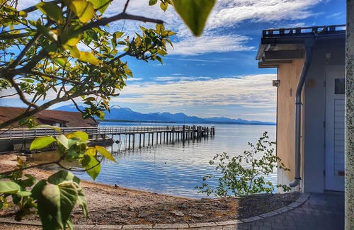 Vorauf Apartment | Apartment between Chiemsee & Salzburg in the beautiful Alpine foothills * WiFi *