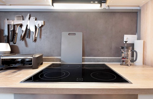 Hoechenschwand Apartment | Apartment 'Blackforest Perla' with Private Terrace, Shared Garden and Wi-Fi