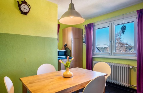 Sankt Georgen im Schwarzwald Apartment | Apartment 'Blackforest' with Shared Terrace, Shared Garden and Wi-Fi