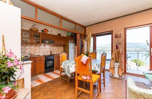 Municipality of Trogir Apartment | Apartment Branimir