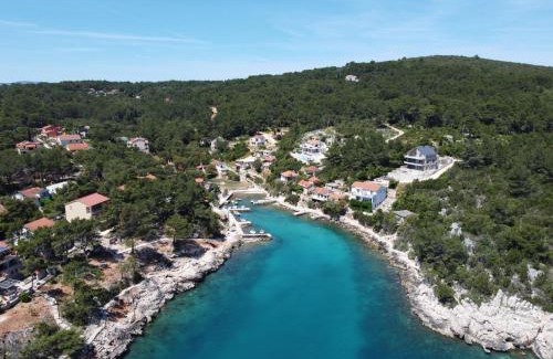 Cove Basina (Jelsa) Apartment | Apartment Buda-3 by Interhome