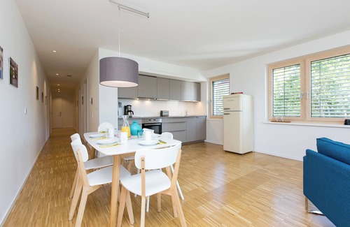 Waggershausen Apartment | Apartment 'Busch' with Lake View, Balcony and Wi-Fi