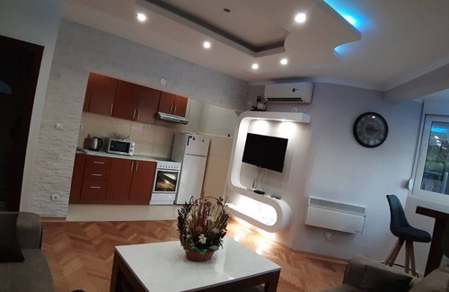 Herceg Novi Apartment | Apartment by the Sea