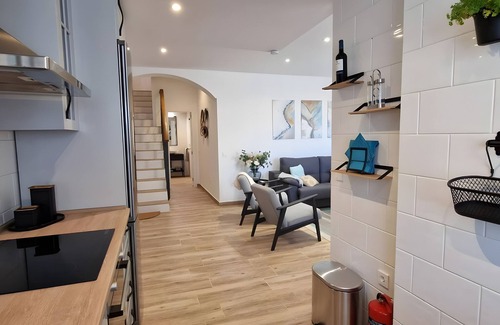 Mijas Apartment | Apartment 'Casa Bonitamar' with Sea Views, Wi-Fi and Air Conditioning