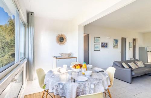 Le Rayol Apartment | Apartment Carpe Diem by Interhome