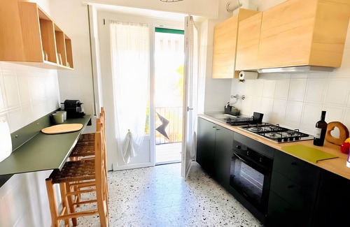 La Spezia Apartment | Apartment 'Ca' Montello' with Private Terrace, Balcony and Wi-Fi