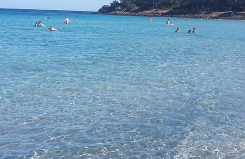 Cala Liberotto Apartment | Apartment 'Cala Liberotto' with Private Terrace, Wi-Fi and Air Conditioning
