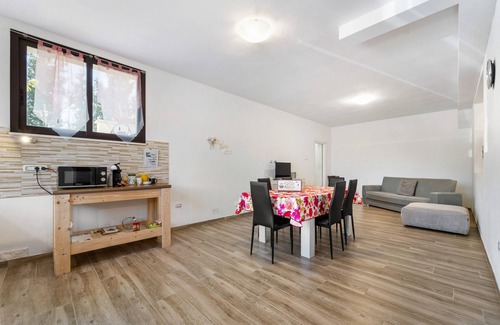 Iglesias Apartment | Apartment "Casa di Ale, Gabry e Nina" with Shared Terrace & Wi-Fi