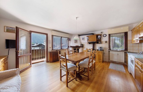 Vodo Cadore Apartment | Apartment 'Casa Gloria A Vinigo' with Mountain View, Private Terrace and Wi-Fi