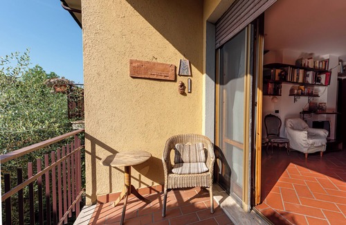 Sesto Fiorentino Apartment | Apartment 'Casa Family Sesto Fiorentino' with Private Terrace, Wi-Fi and Air Conditioning